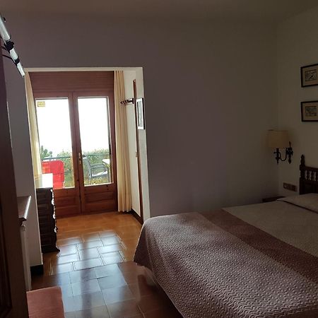 Hostal Sa Barraca - Adults Only เบกูร์ ภายนอก รูปภาพ
