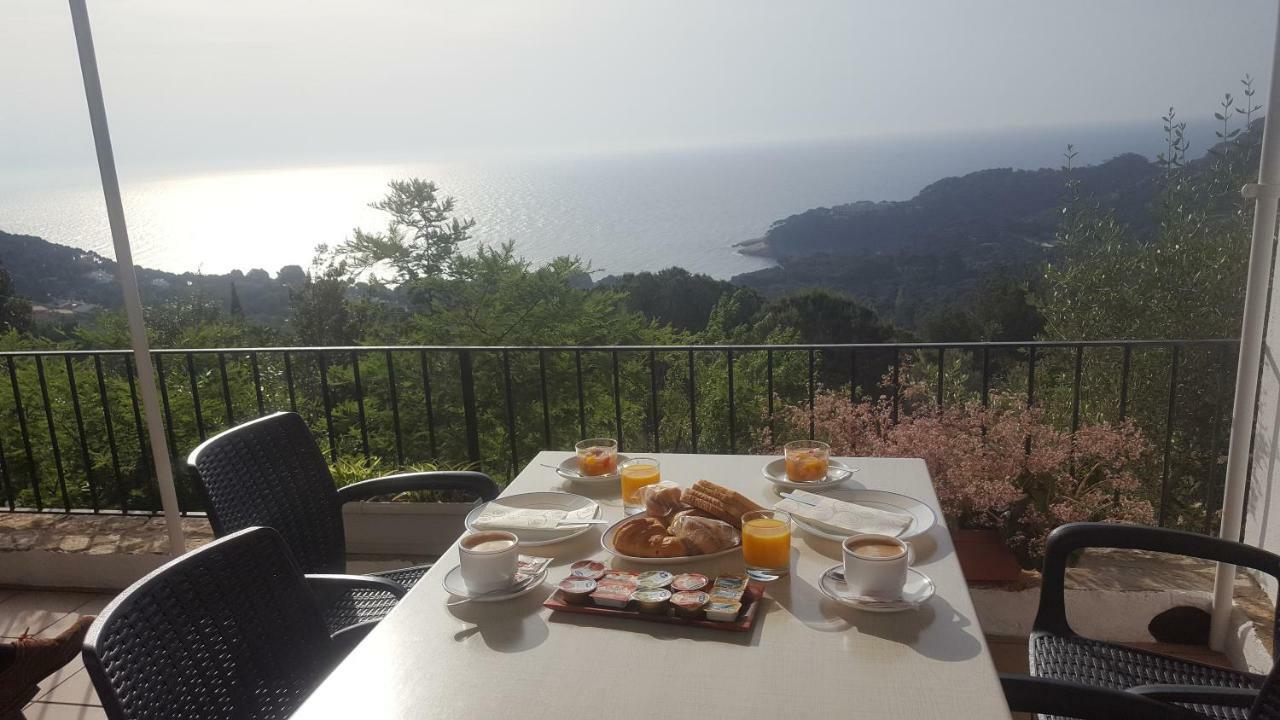 Hostal Sa Barraca - Adults Only เบกูร์ ภายนอก รูปภาพ
